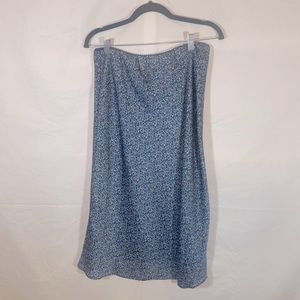 Chelsea and Violet Medium Blue Floral Skirt